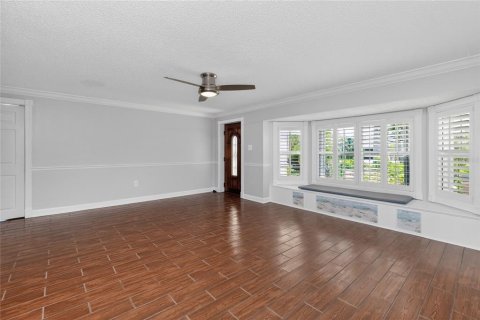 Casa en venta en Port Charlotte, Florida, 3 dormitorios, 225.94 m2 № 2113435 - foto 13