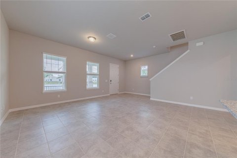 Villa ou maison à vendre à New Smyrna Beach, Floride: 3 chambres, 165.27 m2 № 2342297 - photo 9