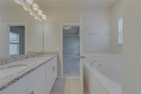 Villa ou maison à vendre à New Smyrna Beach, Floride: 3 chambres, 165.27 m2 № 2342297 - photo 24