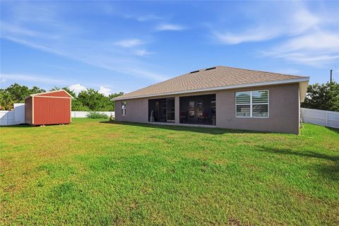 Villa ou maison à vendre à Port Charlotte, Floride: 4 chambres, 210.42 m2 № 2416250 - photo 30