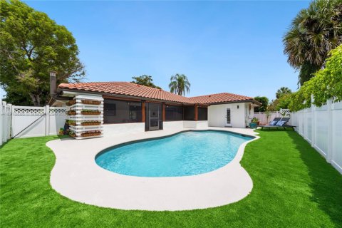 Villa ou maison à vendre à Coral Springs, Floride: 4 chambres № 1966032 - photo 19