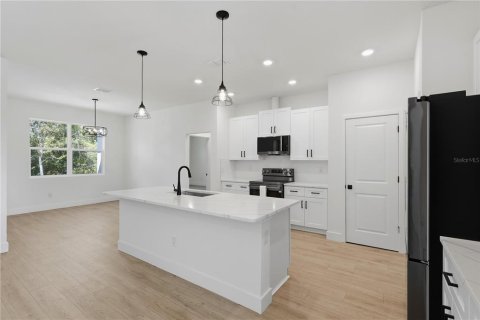 Villa ou maison à vendre à Palm Coast, Floride: 4 chambres, 171.78 m2 № 2398699 - photo 8