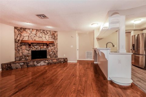 House in Clearwater, Florida 4 bedrooms, 174.1 sq.m. № 1905942 - photo 4