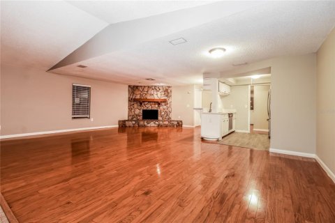 House in Clearwater, Florida 4 bedrooms, 174.1 sq.m. № 1905942 - photo 3