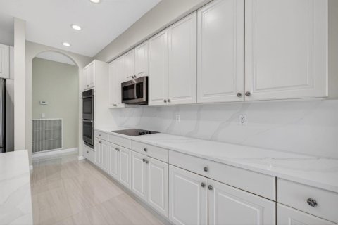 Casa en alquiler en Port St. Lucie, Florida, 4 dormitorios, 253.72 m2 № 2077537 - foto 19