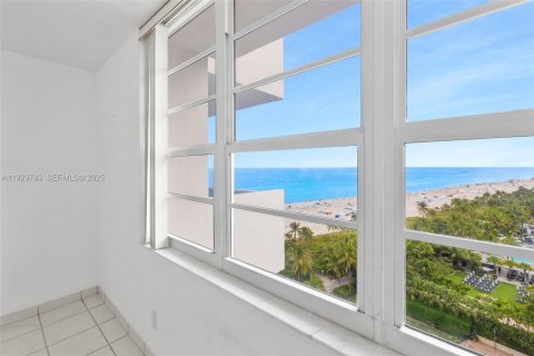 Copropriété à vendre à Miami Beach, Floride: 1 chambre, 78.5 m2 № 1989878 - photo 19