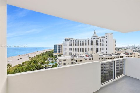 Copropriété à vendre à Miami Beach, Floride: 1 chambre, 78.5 m2 № 1989878 - photo 2