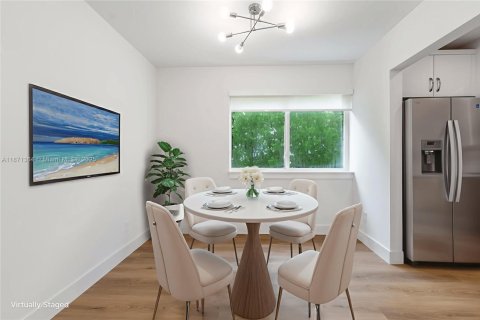 Apartment in Coral Gables, Florida 3 bedrooms, 148.64 sq.m. № 1926259 - photo 9