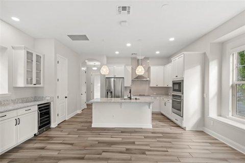 Casa en venta en Orlando, Florida, 3 dormitorios, 175.96 m2 № 1903067 - foto 12
