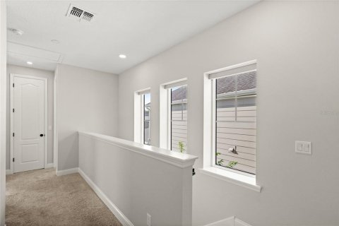 Casa en venta en Orlando, Florida, 3 dormitorios, 175.96 m2 № 1903067 - foto 25