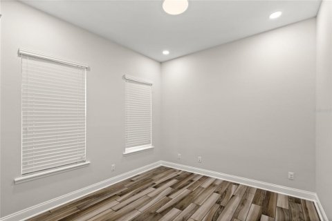 Casa en venta en Orlando, Florida, 3 dormitorios, 175.96 m2 № 1903067 - foto 7