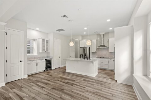 Casa en venta en Orlando, Florida, 3 dormitorios, 175.96 m2 № 1903067 - foto 10