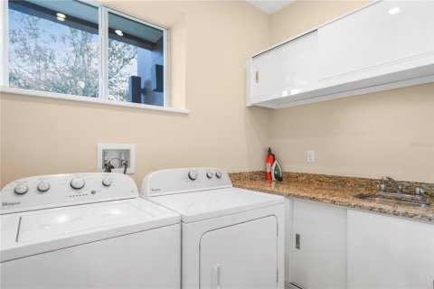Touwnhouse à vendre à Kissimmee, Floride: 3 chambres, 202.62 m2 № 2143726 - photo 13