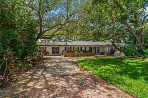 Villa ou maison à vendre à Belleair, Floride: 4 chambres, 326.64 m2 № 1853612 - photo 1