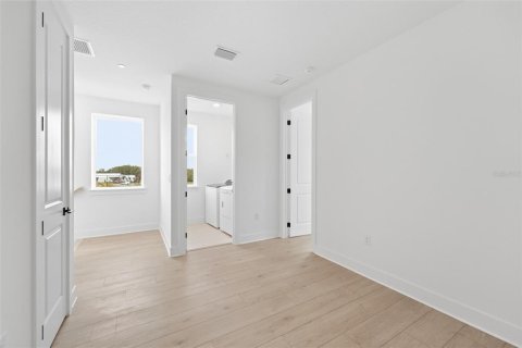 Touwnhouse à vendre à Orlando, Floride: 3 chambres, 185.99 m2 № 2266729 - photo 23