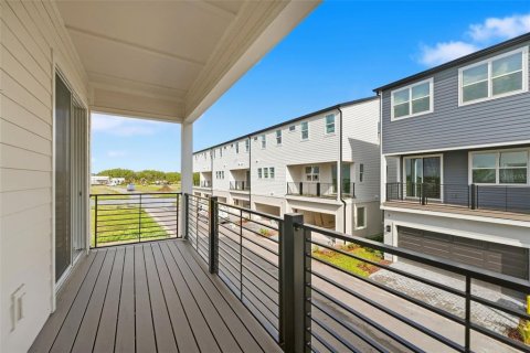Touwnhouse à vendre à Orlando, Floride: 3 chambres, 185.99 m2 № 2266729 - photo 12