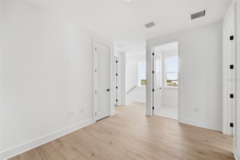 Touwnhouse à vendre à Orlando, Floride: 3 chambres, 185.99 m2 № 2266729 - photo 25
