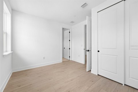Touwnhouse à vendre à Orlando, Floride: 3 chambres, 185.99 m2 № 2266729 - photo 28