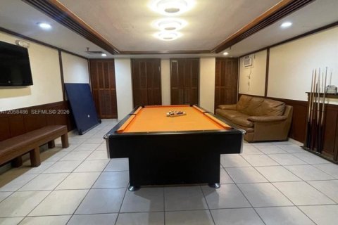 Condo in Miami, Florida, 2 bedrooms № 2263997 - photo 14