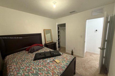 Casa en alquiler en Homestead, Florida, 3 dormitorios, 120.96 m2 № 1792391 - foto 19