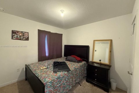 Casa en alquiler en Homestead, Florida, 3 dormitorios, 120.96 m2 № 1792391 - foto 18