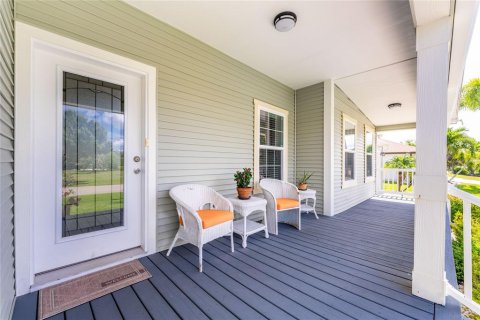 Villa ou maison à vendre à Punta Gorda, Floride: 3 chambres, 203.36 m2 № 2096180 - photo 2
