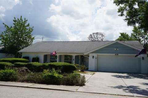 Villa ou maison à vendre à Hudson, Floride: 2 chambres, 157.47 m2 № 2120952 - photo 28