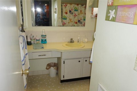Villa ou maison à vendre à Hudson, Floride: 2 chambres, 157.47 m2 № 2120952 - photo 24
