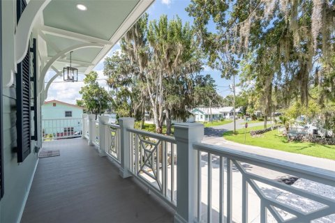 House in Crystal River, Florida 5 bedrooms, 302.03 sq.m. № 1916564 - photo 23