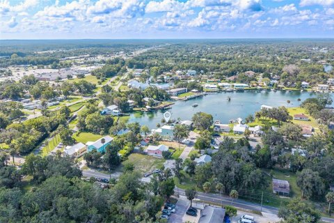 House in Crystal River, Florida 5 bedrooms, 302.03 sq.m. № 1916564 - photo 18