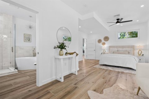 Casa en venta en Sarasota, Florida, 4 dormitorios, 227.61 m2 № 1815163 - foto 15