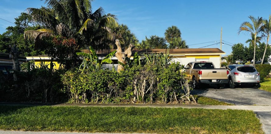 Casa en Lauderhill, Florida 4 dormitorios, 109.16 m2 № 2246800