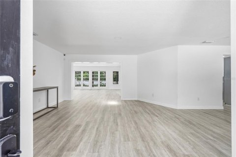 Villa ou maison à vendre à Tampa, Floride: 3 chambres, 209.96 m2 № 2395599 - photo 6