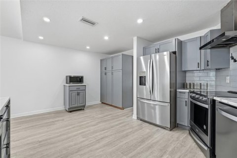 Villa ou maison à vendre à Tampa, Floride: 3 chambres, 209.96 m2 № 2395599 - photo 26