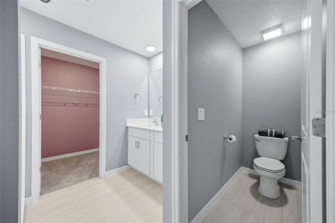 Villa ou maison à louer à Plant City, Floride: 4 chambres, 178.37 m2 № 2103514 - photo 19