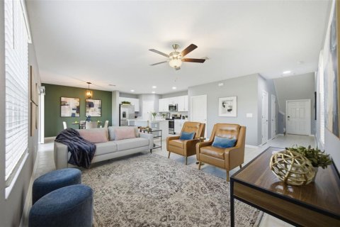 Villa ou maison à louer à Plant City, Floride: 4 chambres, 178.37 m2 № 2103514 - photo 8
