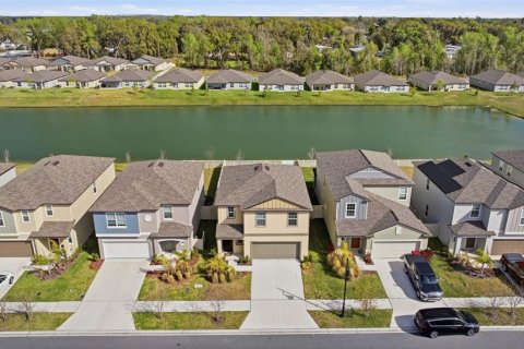 Villa ou maison à louer à Plant City, Floride: 4 chambres, 178.37 m2 № 2103514 - photo 30