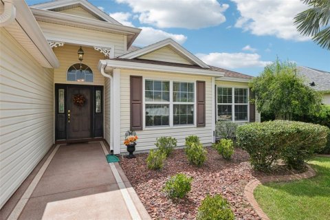 Casa en venta en The Villages, Florida, 3 dormitorios, 154.87 m2 № 1810599 - foto 2