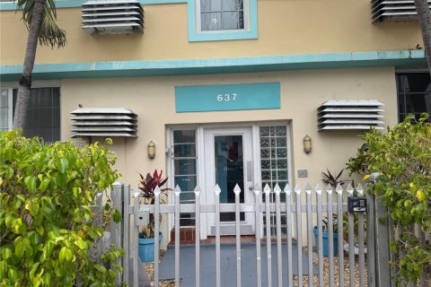 Appartement à louer à Miami Beach, Floride: 1 chambre, 39.02 m2 № 1715256 - photo 1