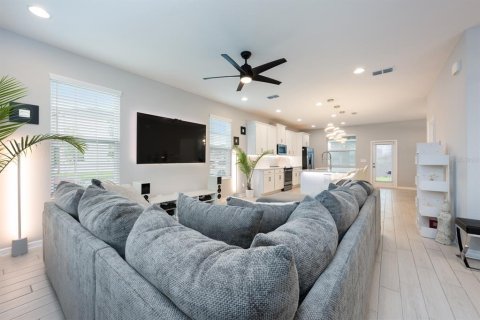 Villa ou maison à vendre à DeBary, Floride: 3 chambres, 185.8 m2 № 1812540 - photo 6