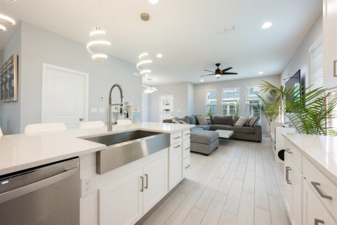 Villa ou maison à vendre à DeBary, Floride: 3 chambres, 185.8 m2 № 1812540 - photo 4