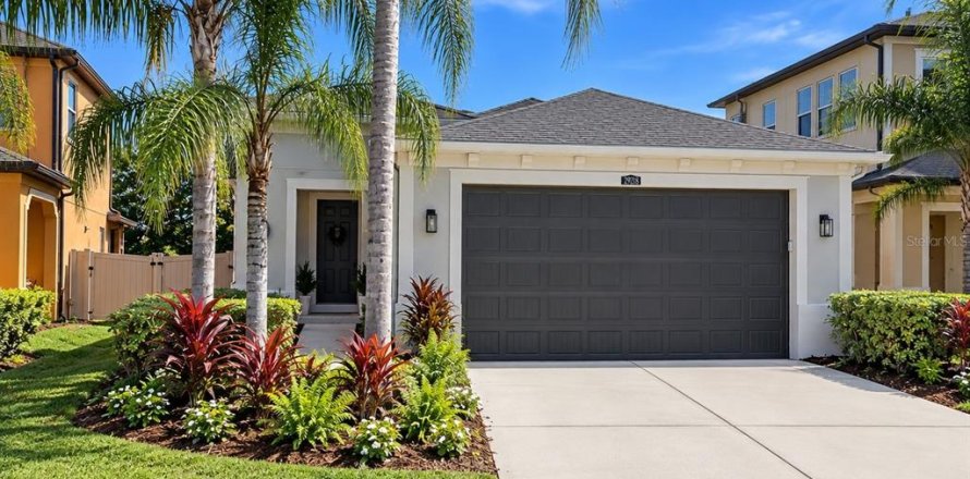 Villa ou maison à Wesley Chapel, Floride 3 chambres, 156.08 m2 № 2422760