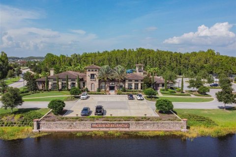 Villa ou maison à vendre à Wesley Chapel, Floride: 3 chambres, 156.08 m2 № 2422760 - photo 28