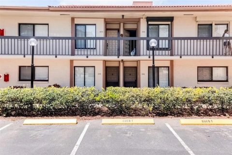 Copropriété à louer à Saint Petersburg, Floride: 2 chambres, 82.68 m2 № 2165909 - photo 25