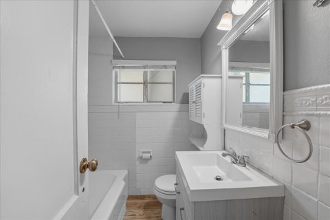 Villa ou maison à vendre à Maitland, Floride: 3 chambres, 163.51 m2 № 1902524 - photo 24