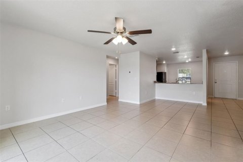 Casa en venta en Mascotte, Florida, 3 dormitorios, 115.57 m2 № 2155833 - foto 13