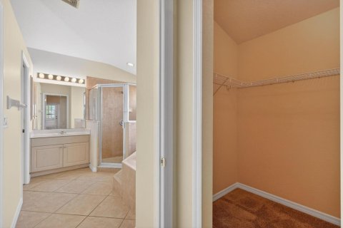 Villa ou maison à vendre à Cape Coral, Floride: 3 chambres, 166.85 m2 № 2248127 - photo 16