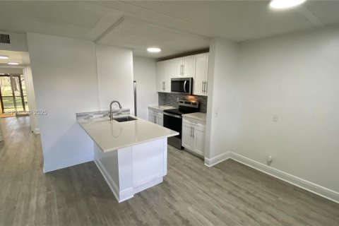 Copropriété à vendre à Boynton Beach, Floride: 2 chambres, 85.56 m2 № 1988617 - photo 2