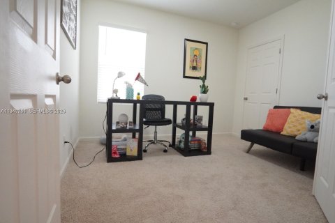 Снять в аренду виллу или дом в Порт-Сент-Луси, Флорида 3 спальни, 149.94м2, № 2005528 - фото 17