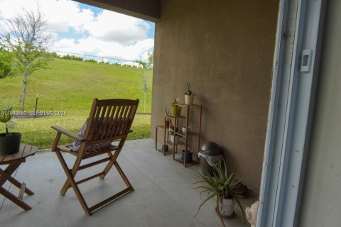 Снять в аренду виллу или дом в Порт-Сент-Луси, Флорида 3 спальни, 149.94м2, № 2005528 - фото 20